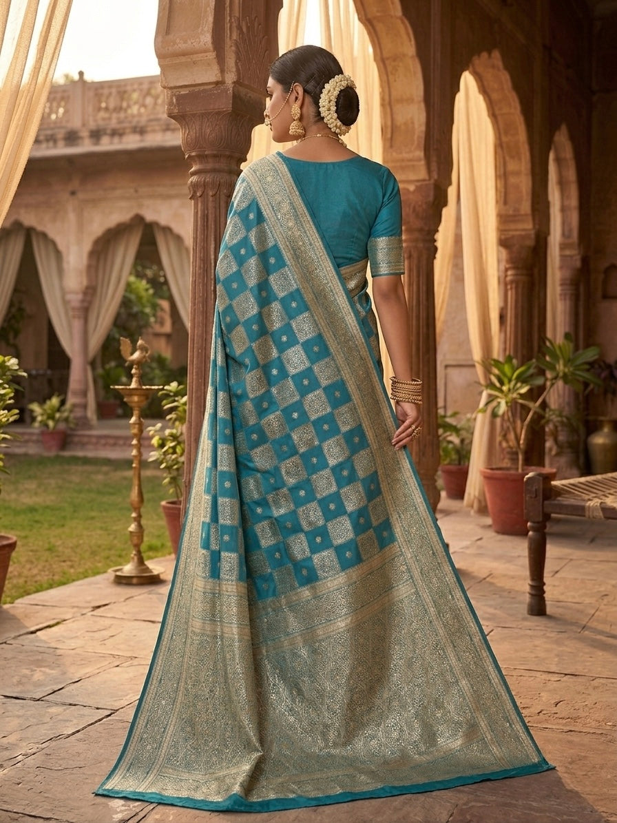 Elegant Blue Silk Blend Saree