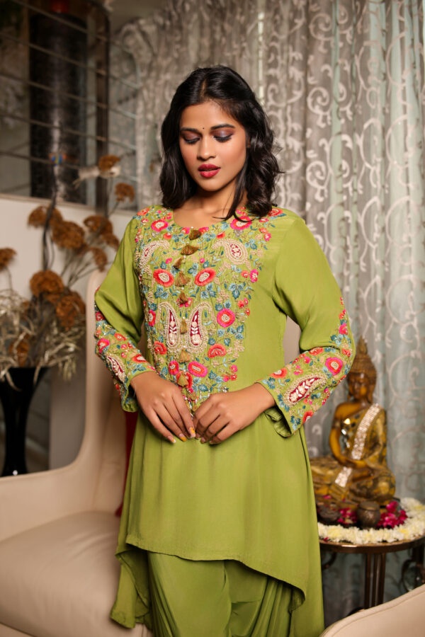 Vibrant Green Embroidered Kurti & Plazo Set - Image 3