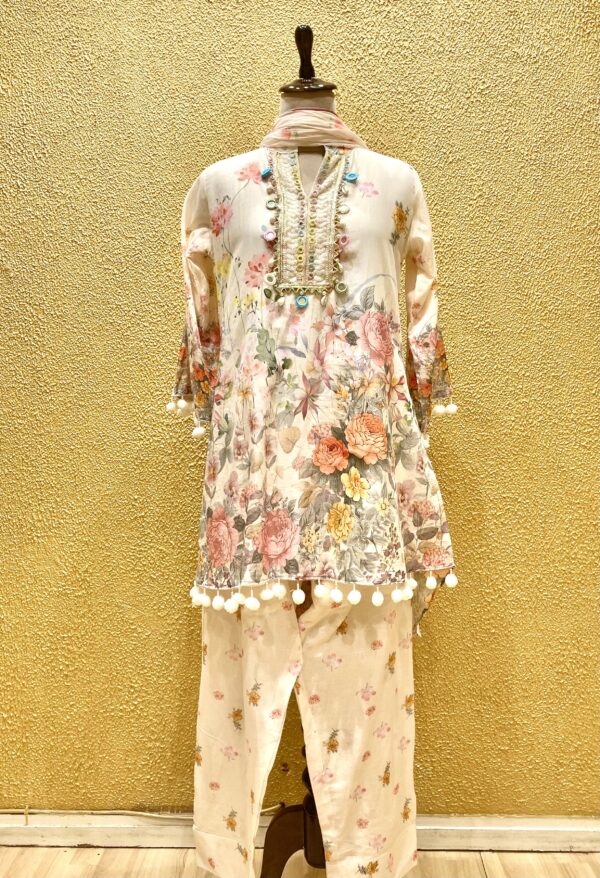Suit set for women