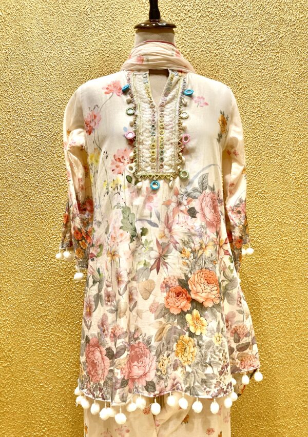 Elegant Floral Cotton Silk Suit Set for Women - Image 2