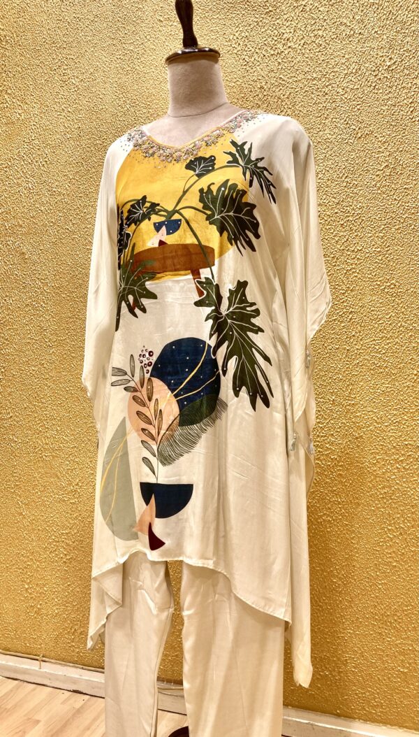 Designer Kaftan Suit Set for Women - Image 4
