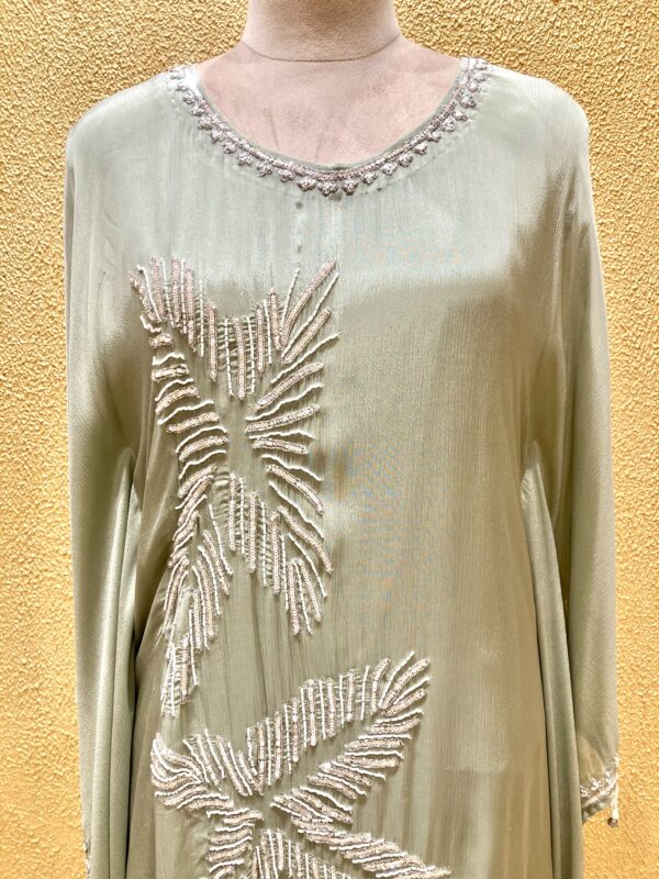 Elegant Embellished Free Size Kaftan Suit Set for Women - Image 3